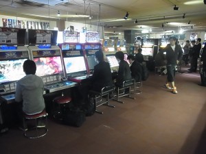 1er étage de la salle où l'on trouve les taisen kakutô game